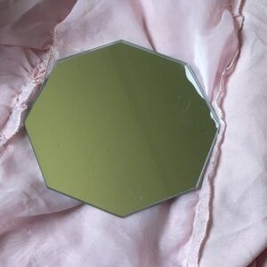 Reflective candle holder